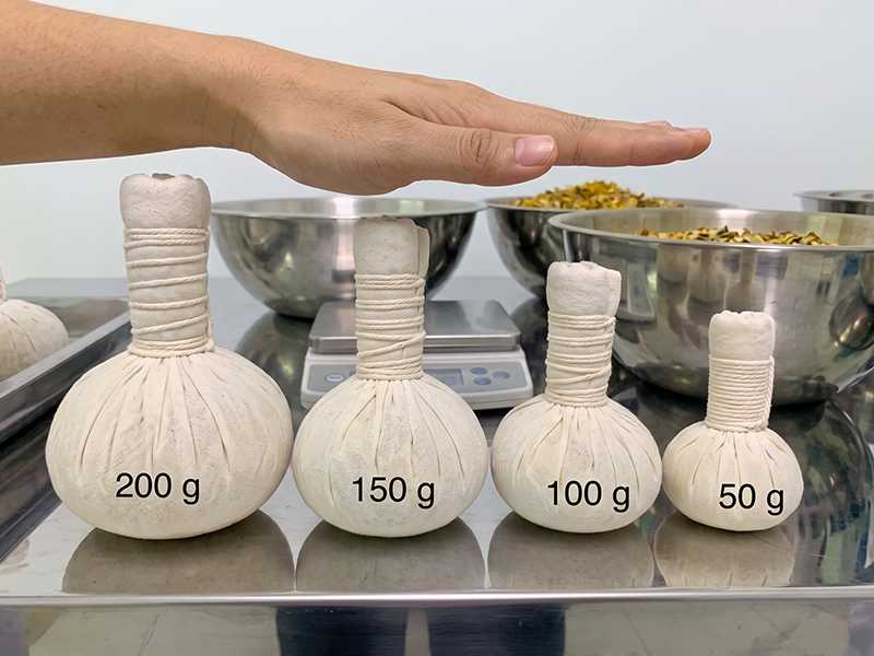 Storleksjämförelse av Kitama örtstämplar 200 g, 150 g, 100 g och 50 g