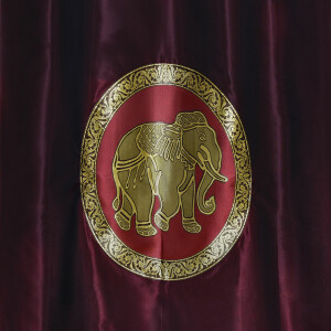 Cortina de seda tailandesa con estampado de elefantes y ojales 240x200cm Rojo