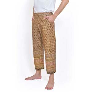 Pantaloni con disegni colorati di sarong thailandese per il massaggio thailandese
