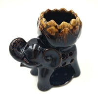 Lamp for scented oil made of ceramic for tea light Elephant Lotus Dark brown