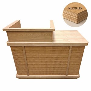 Rezeption Theke aus Holz mit Rattangeflecht