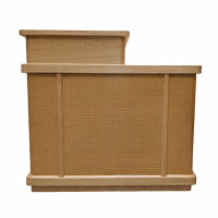 Rezeption Theke aus Holz mit Rattangeflecht