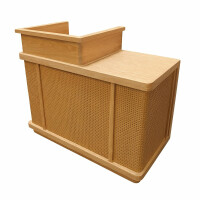 Rezeption Theke aus Holz mit Rattangeflecht